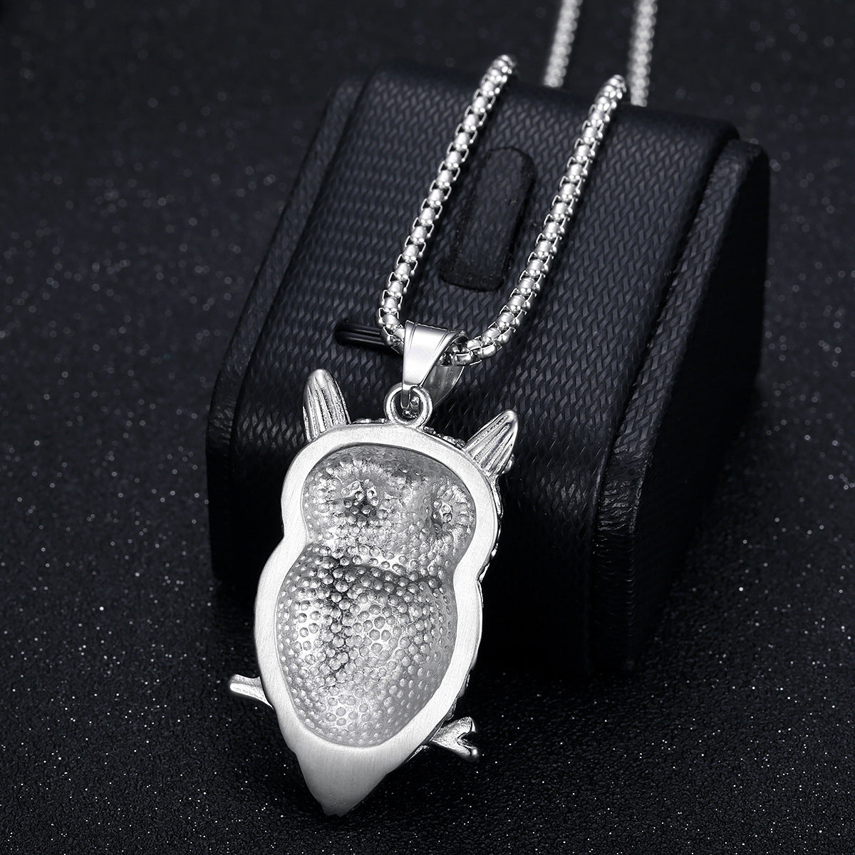 Titanium steel gold-plated diamond owl pendant necklace